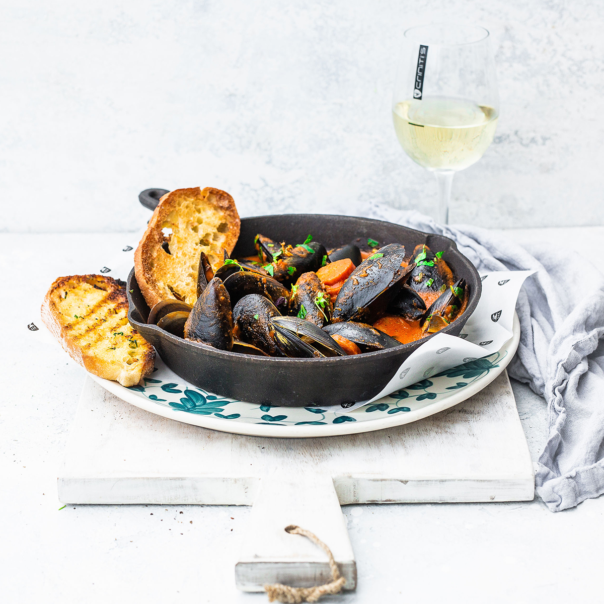 mussel hot pot